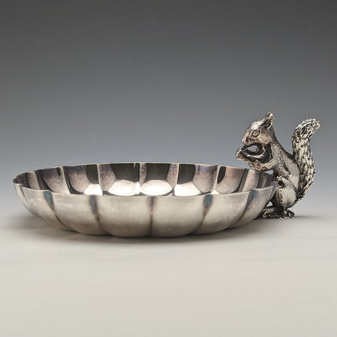 British Vintage Silver Plated Squirrel Decorated Bonbon Dish 297g